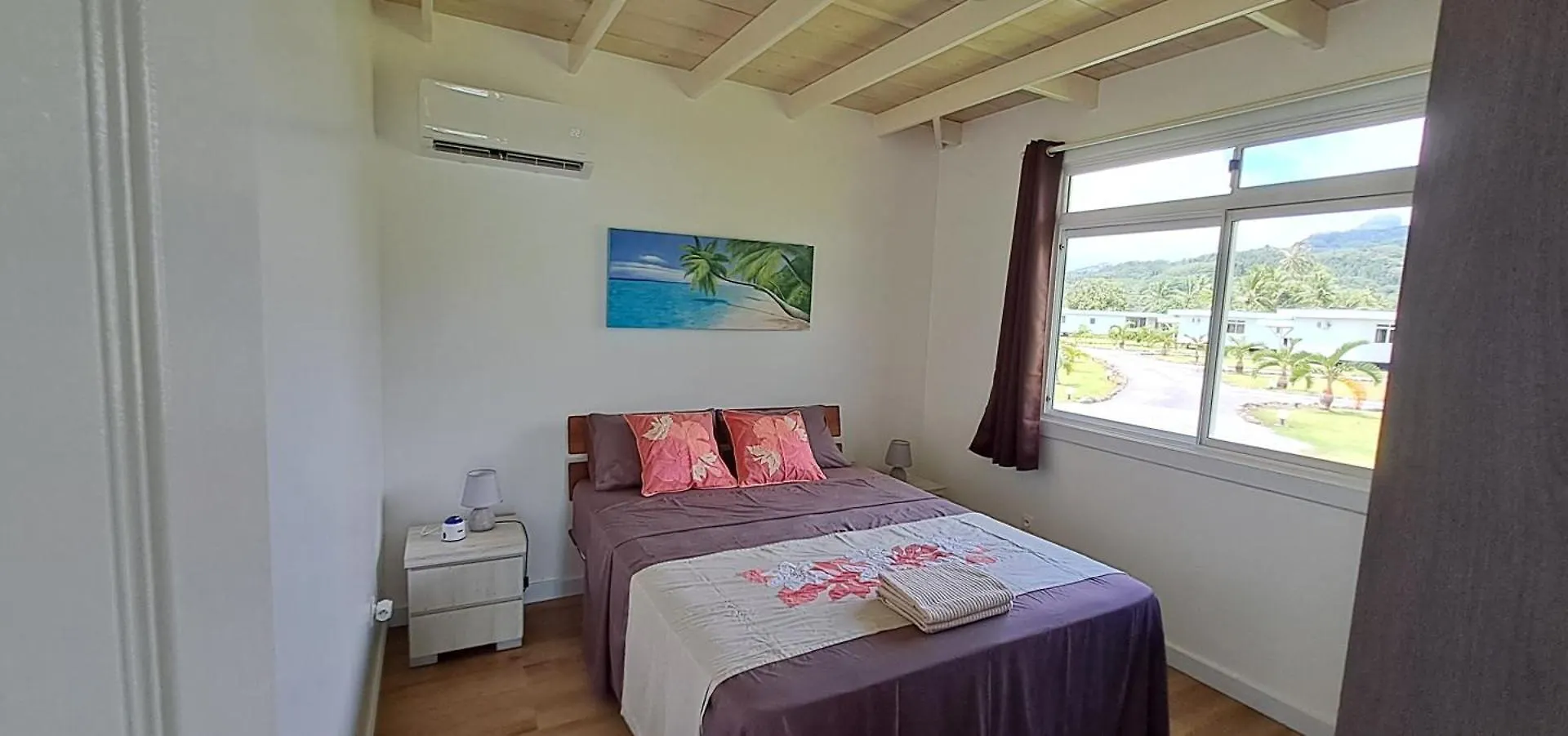 Marina Village Raiatea Taputapuapea 0*,
