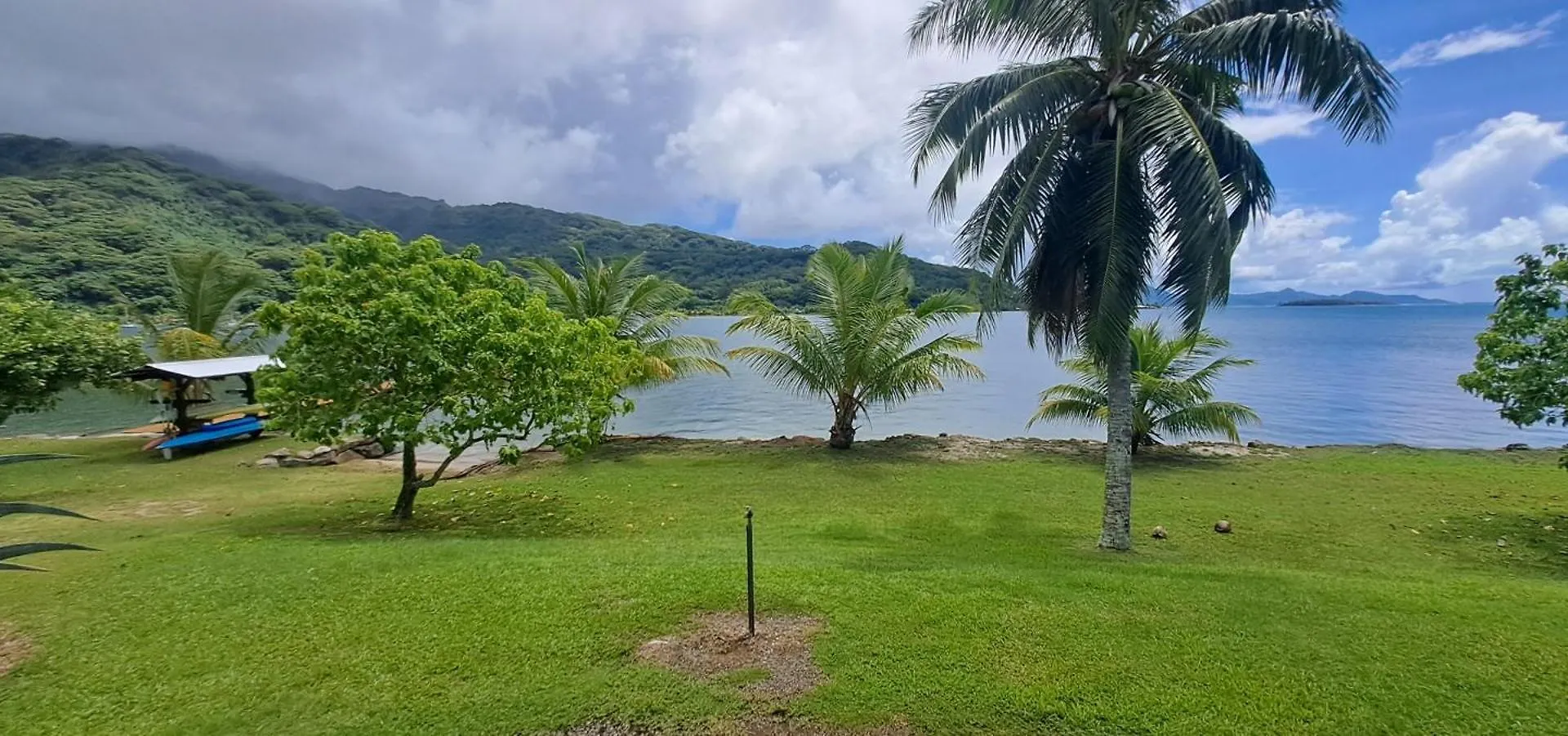 Marina Village Raiatea Taputapuapea